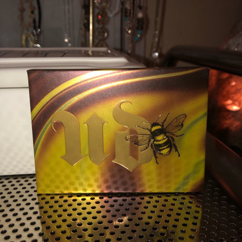 Mini Urban Decay Honey pallet